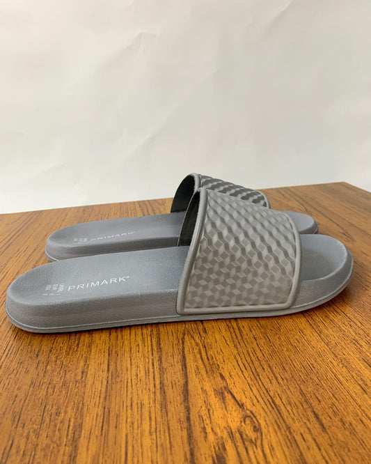 Primark sliders in grey