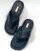 Chunky sandals platform in black